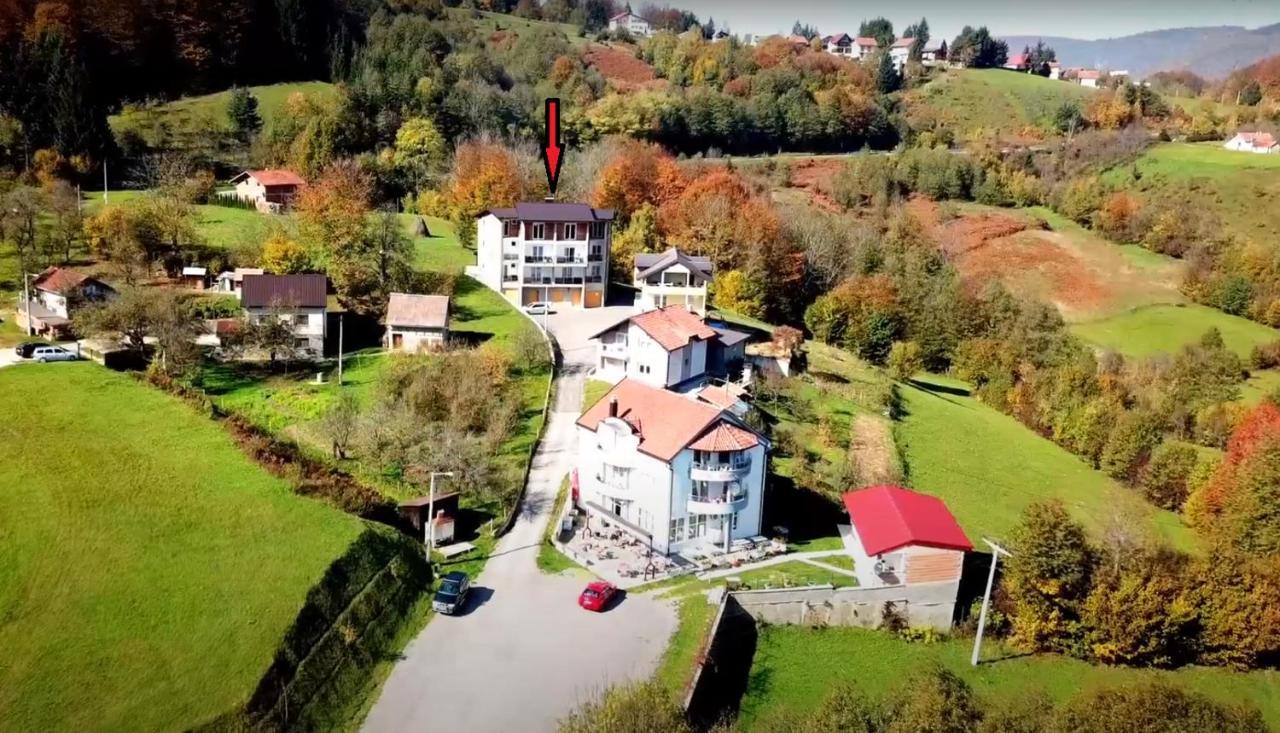 Apartmani Toki Balkana Mrkonjic Grad Exterior photo